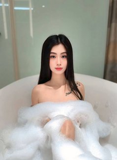 Sakura Spa Mnl - puta in Manila Photo 6 of 7