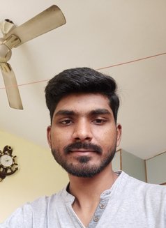 Sal - Male escort in Bangalore Photo 1 of 1