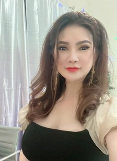 Salala - escort in Dubai Photo 5 of 13