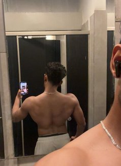 Salam - Male escort in Hyderabad Photo 2 of 2