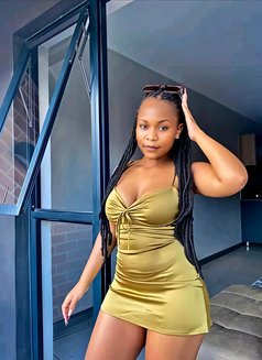 SALEEN, COLOMBIAN GIRL NEWLY ARRIVED - escort in Chandigarh Photo 2 of 3