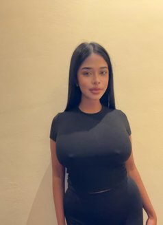 Salena 🇹🇭 lady - escort in Riyadh Photo 9 of 13