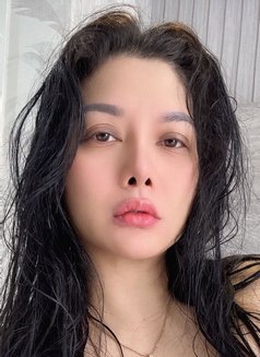 Salena Thai Lady - puta in Riyadh Photo 19 of 19