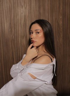 Sali - escort in Riyadh Photo 1 of 2