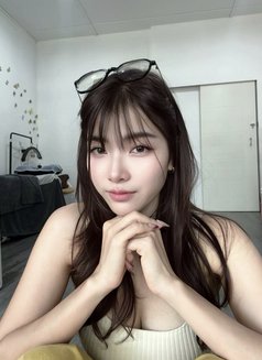 Salia - escort in Jakarta Photo 3 of 4