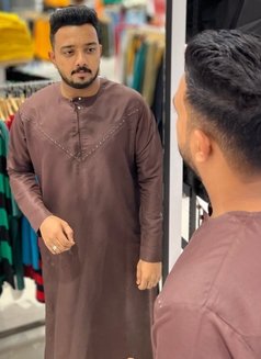 Salih Ali - Male escort in Dubai Photo 2 of 6