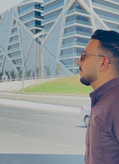 Salih Ali - Male escort in Dubai Photo 4 of 6