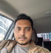 Salim - Male escort in Dubai