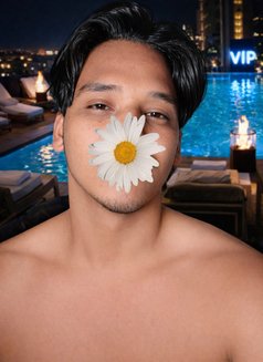 Salin - Male escort in Kathmandu Photo 4 of 5