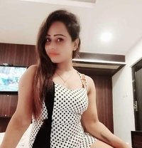 Salina - escort in New Delhi