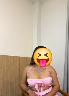 Salina ( Real Meet and Cam Show 24 hours - escort in Kathmandu Photo 3 of 7