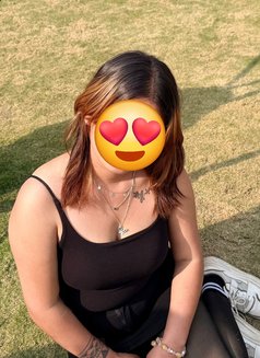 Salina ( Real Meet and Cam Show 24 hours - escort in Kathmandu Photo 6 of 7