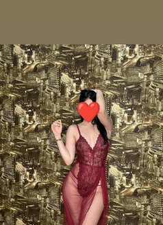 Salina - escort in New Delhi Photo 3 of 4