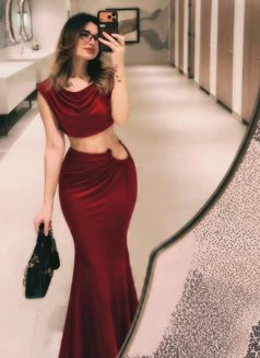 Salina Vip Young Indian Model in Jvc - escort in Dubai Photo 8 of 17