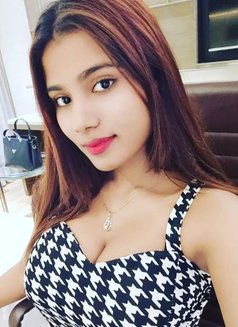 Salini Independent Girl (Cam&Real Meet) - puta in Mumbai Photo 2 of 4