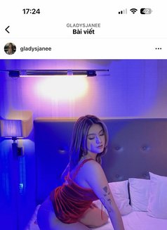 Saliva Full Service - puta in Muscat Photo 6 of 6