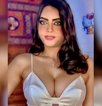 Sally - Transsexual escort in Cairo