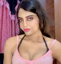 Sally - Transsexual escort in Cairo