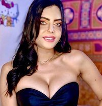 Sally - Transsexual escort in Cairo