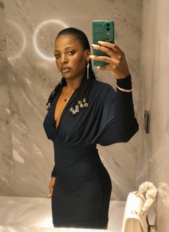 Sally - Masajista in Dubai Photo 5 of 5