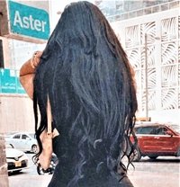 Sally - escort in Al Manama Photo 4 of 5