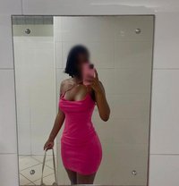 Sallyie - puta in Kampala