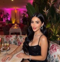 Salma a true Girlfriend Experience - escort in Madrid