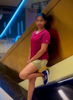 SALMA CAM SESSION & REAL MEET AVAILABLE - puta in Hyderabad Photo 3 of 4