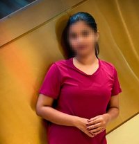 SALMA CAM SESSION & REAL MEET AVAILABLE - puta in Hyderabad