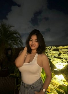 Salma - escort in Bali Photo 3 of 3