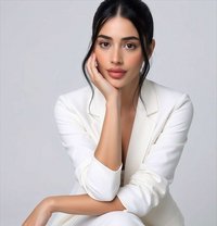 Salma Luxury GFE and Tantric Masseuse - puta in Panama City Photo 7 of 9