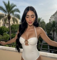 Salma Luxury GFE Model and Companion - companion in Bogotá
