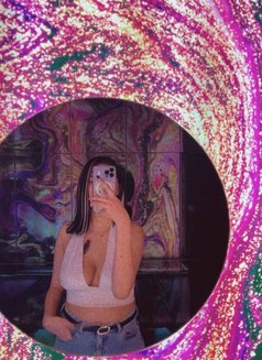 Salma - escort in İstanbul Photo 3 of 3