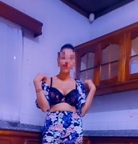 Salma Mixed Race in Parklands & Outcalls - escort in Nairobi