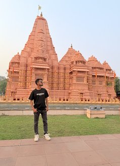 Salman M - Acompañantes masculino in Kathmandu Photo 10 of 10