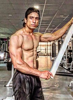 Salman Hunk - Acompañantes masculino in Pune Photo 4 of 9