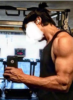 Salman Hunk - Male escort in Pune Photo 10 of 22