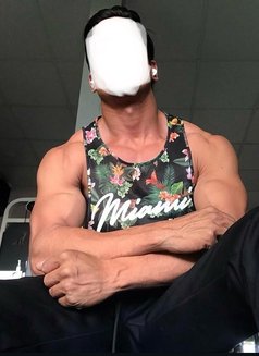Salman Hunk - Male escort in Pune Photo 15 of 22