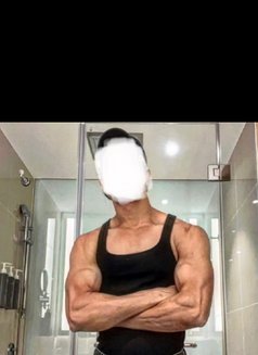 Salman Hunk - Male escort in Pune Photo 18 of 22