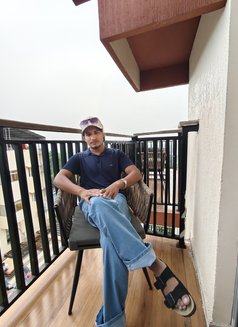 Salmanz - Intérprete masculino de adultos in Kolkata Photo 5 of 5