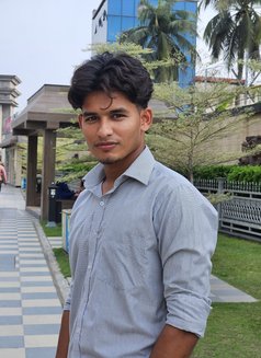 Salmanz - Male adult performer in Kolkata Photo 7 of 7