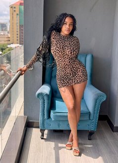 Salome - escort in Nairobi Photo 3 of 4