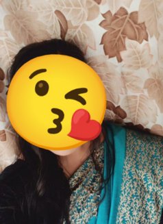 Saloni bhabhi - escort in Ahmedabad Photo 1 of 3