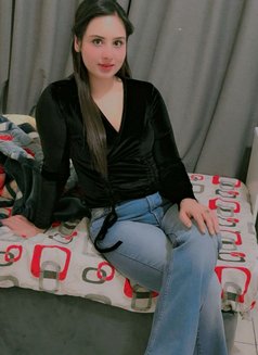 Saloni Bhatia - escort in Dubai Photo 2 of 3