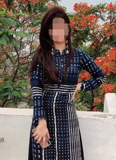 Saloni Cam and Real Meet - escort in Indore Photo 1 of 2
