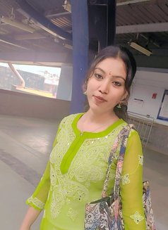 Saloni Cam & Meet - puta in New Delhi Photo 1 of 9