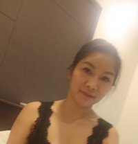 Saloni Genuine Person Contact Me - puta in Kochi