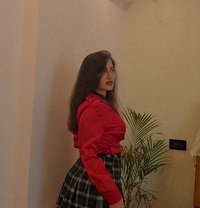 Saloni - escort in Indore