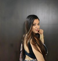 Saloni - escort in Kolkata
