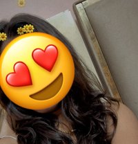 Saloni - escort in Noida